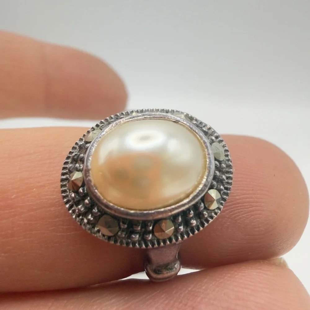 Vtg TM Sterling Silver Art Deco Style Ring Marcasite Faux Mabe Pearl Sz 6.5
